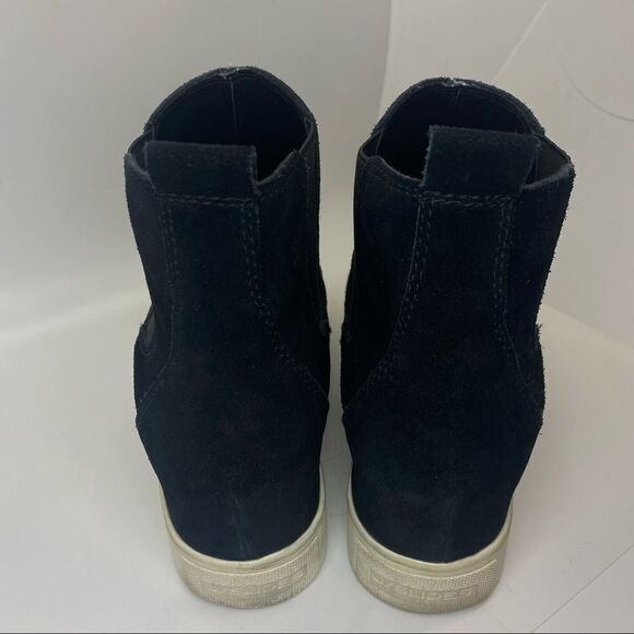 J/SLIDES Sami Suede Platform Booties - Picture 6 of 8